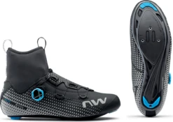 NorthWave Celsius R Arctic GTX Racefiets Schoenen 6 NorthWave Celsius R Arctic GTX Racefiets Schoenen -Fietsbenodigdheden Winkel nw celsius gtx r artic zwart reflecterend swatcj 1